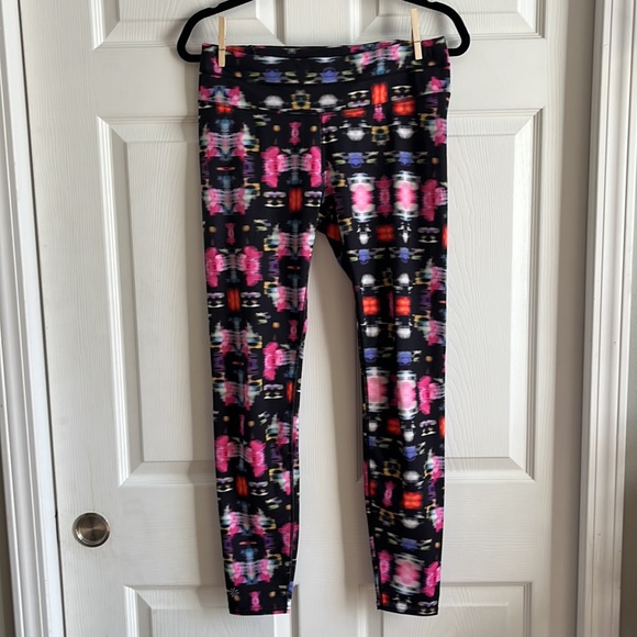Athleta Pants - Athleta Speed Sonar Tight / SZ M